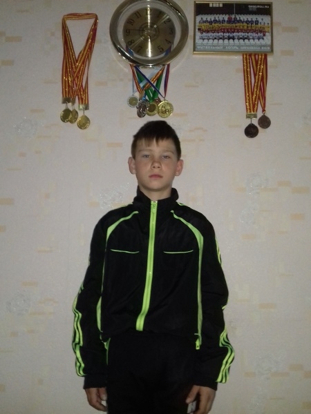 Богдан Иванов