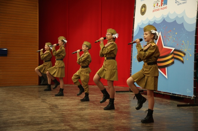 Праздничный концерт Детского радио ко Дню Великой Победы собрал сотни зрителей