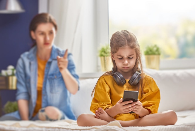 Почему глава YouTube запрещает своим детям пользоваться смартфонами?